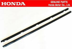 Genuine Honda DC5 Door Window Moulding Strip ( PAIR ) - J.R Performance