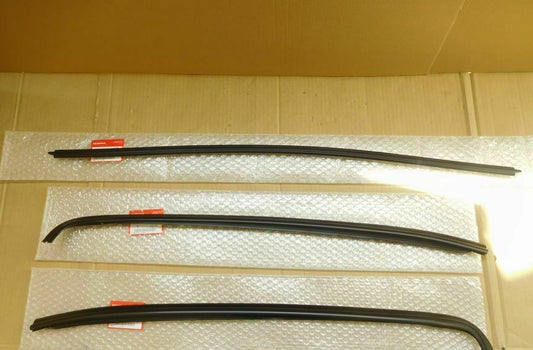 HONDA Genuine Civic 92-95 Front Windshield Moulding - J.R Performance